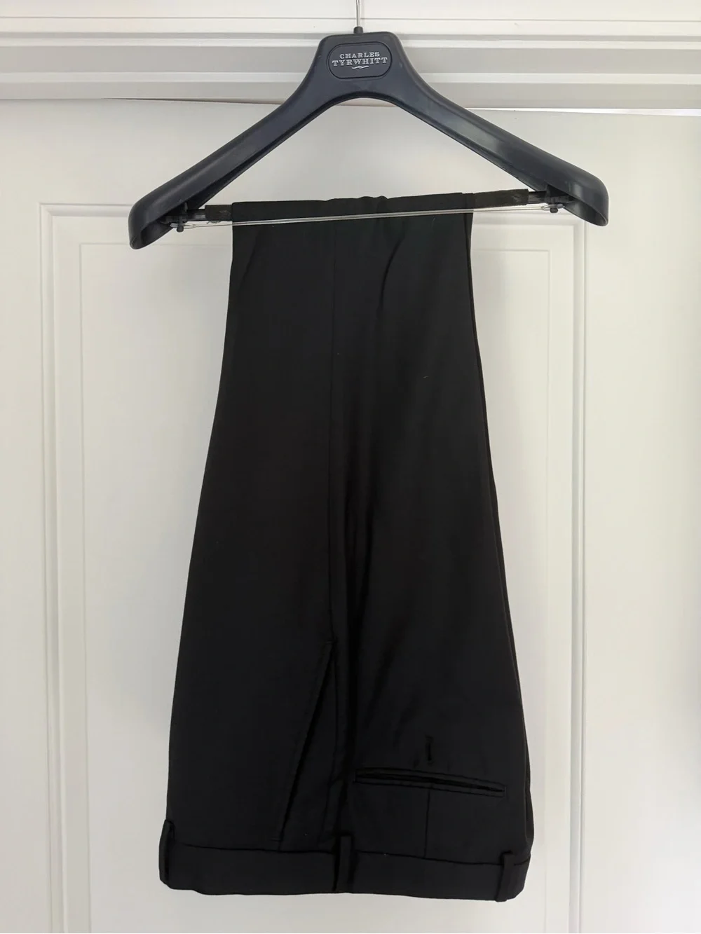 Charles Tyrwhitt Black Twill Business Suit & Pants